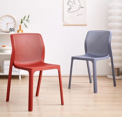comprar Sillones de comedor de plástico gris apilables para el exterior Sillones de comedor de plástico de rotinado de PP Fabricación en línea