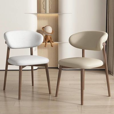comprar Silla de comedor de madera y cuero de PU sillas de restaurante de madera antigua Fabricación en línea